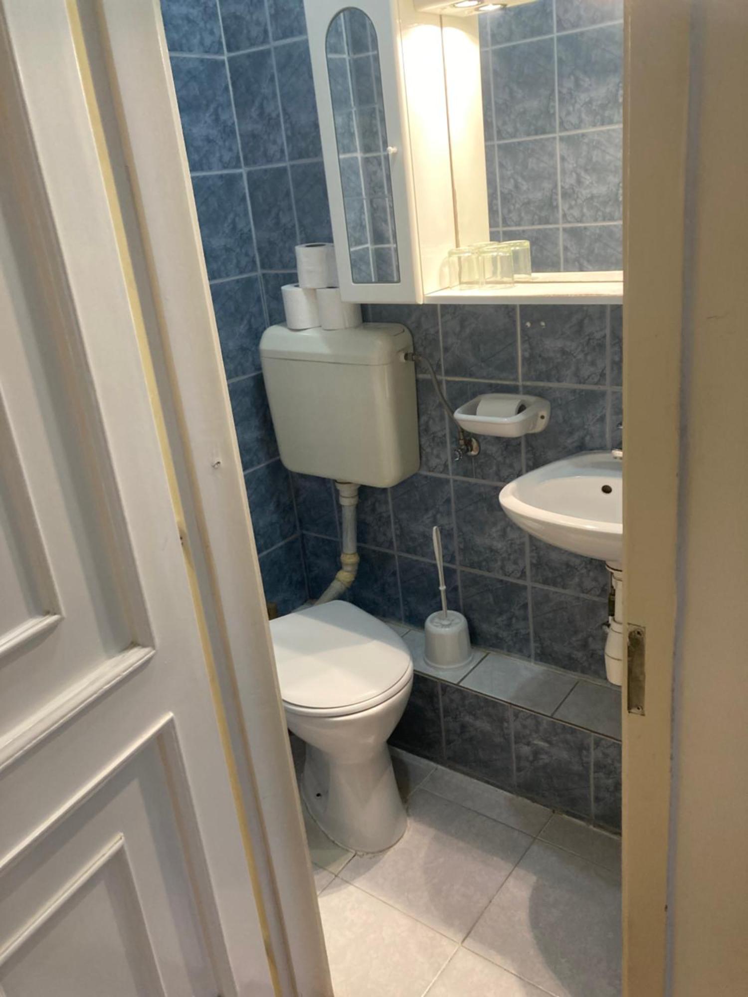 Retro Panzio Bed & Breakfast Печ Екстериор снимка