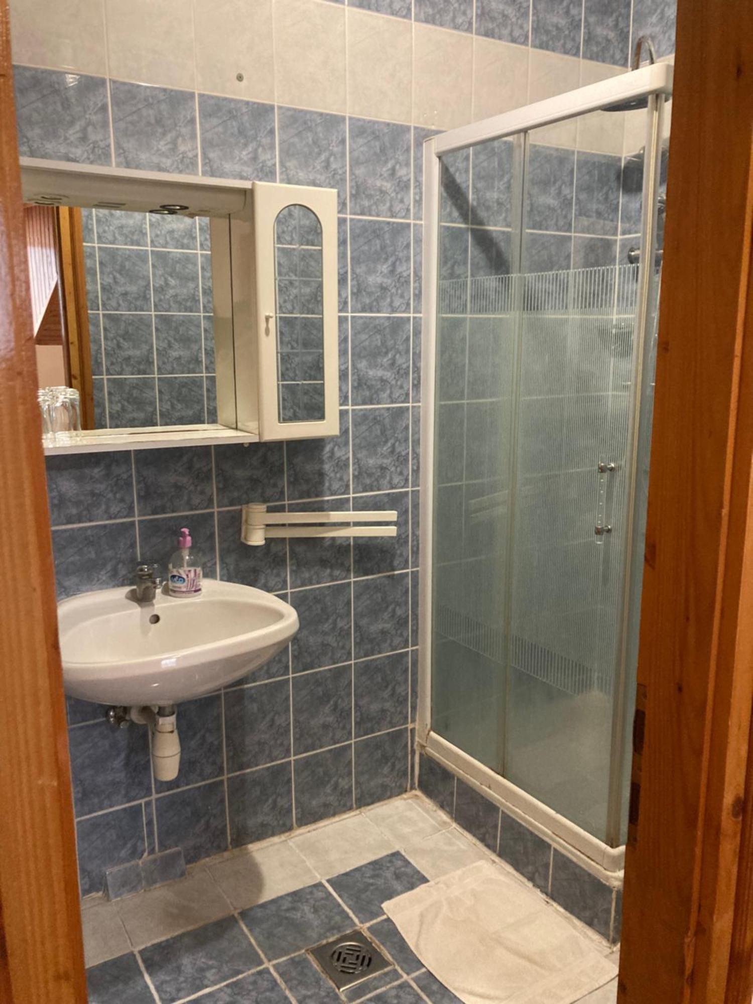 Retro Panzio Bed & Breakfast Печ Екстериор снимка